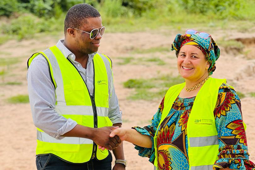 Visite de chantier avec une partenaire du Maroc